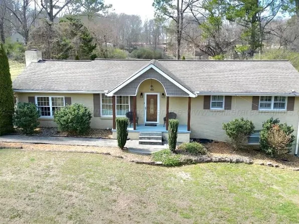 3308 14th Ave, Haleyville, AL 35565