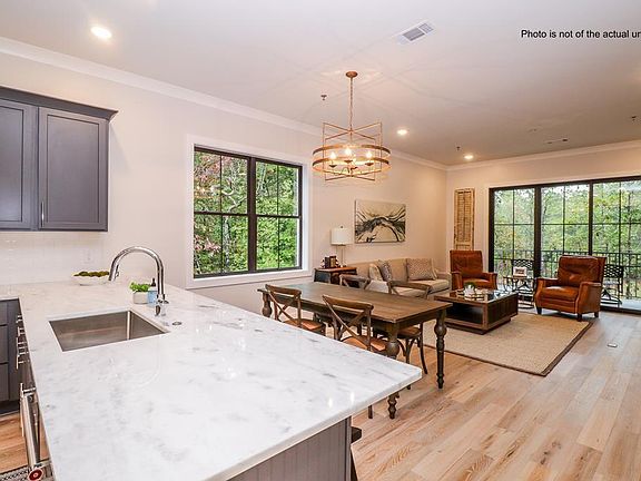 2nd image of 5202 Fairmont Way