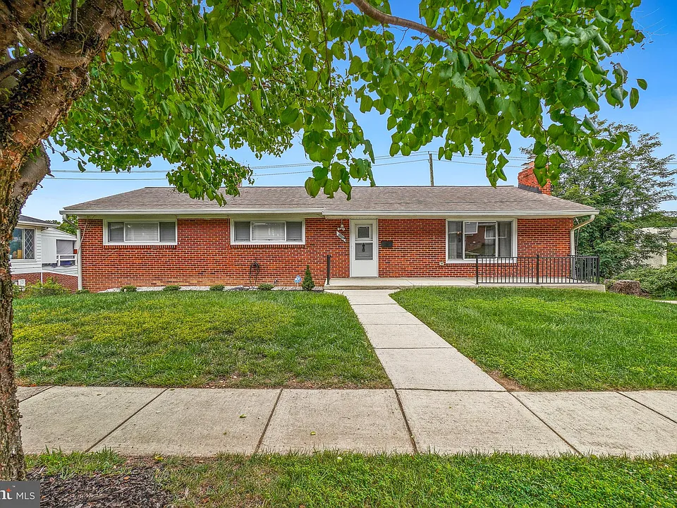 8005 Murray Hill Dr