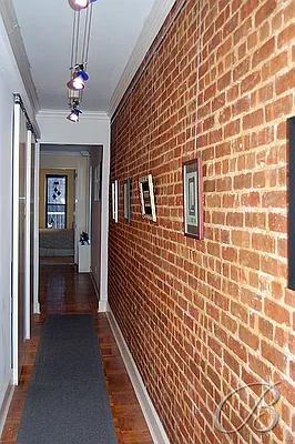 Sold by Bellmarc Realty | media 8