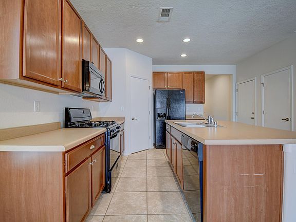 4th image of 5835 Fossil Rd NW