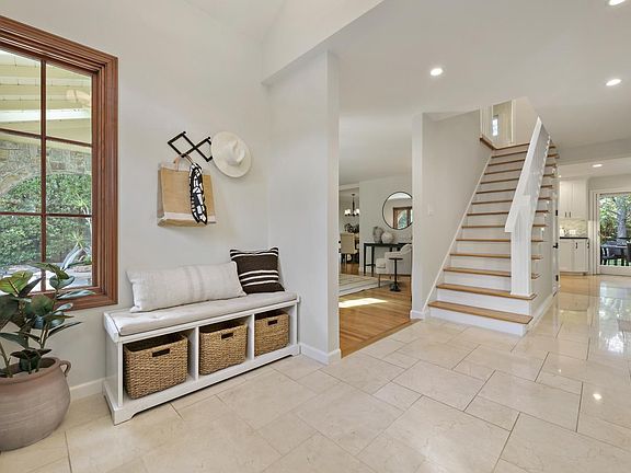 4th image of 139 Belridge Dr