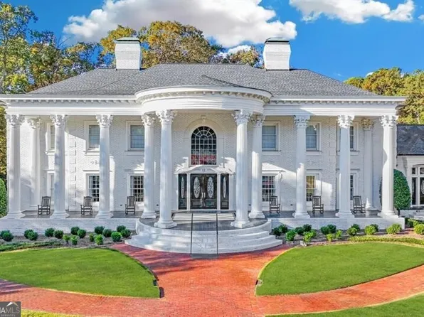 1445 Hillside Dr, Grayson, GA 30017