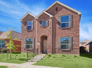 2345 Pyrite Dr, Aubrey, TX 76227