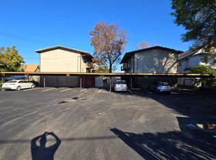 1417 N Wall St #4, Spokane, WA 99201