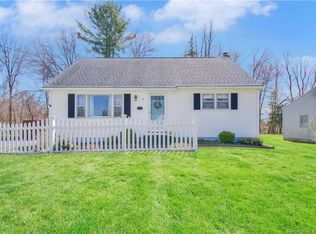 18 Bass Dr, Enfield, CT 06082