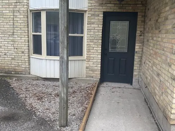 177 Kent St #2, London, ON N6A 1L5