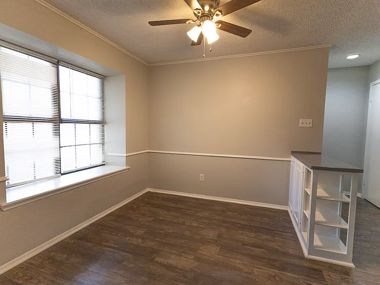 6806 Edmond Ave — Photo 4
