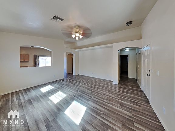 3rd image of 8058 N 109th Ln