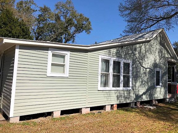 2nd image of 231 Benachi Ave