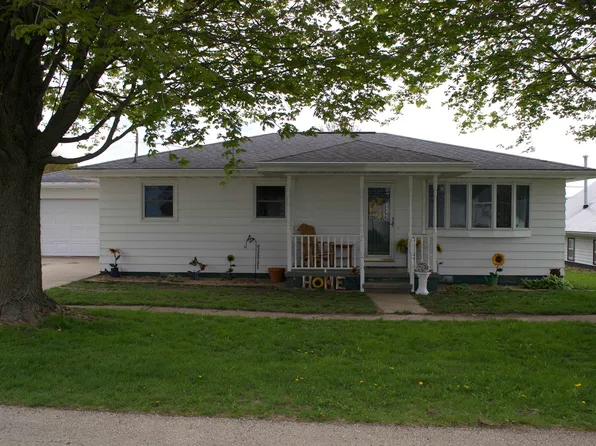 1632 299th Ave, Dyersville, IA 52040