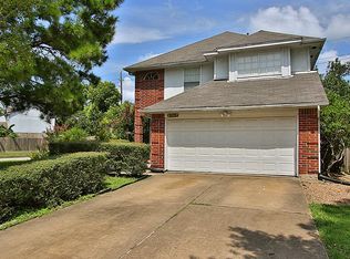 9170 Golden Sunshine Dr, Houston, TX 77064