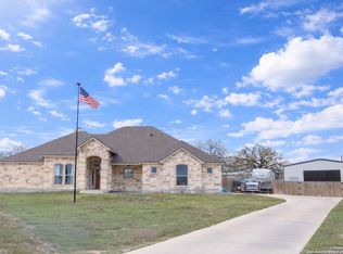 113 Ava Ridge, La Vernia, TX 78121