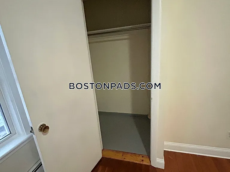 64 Pleasant St #1 — Photo 24