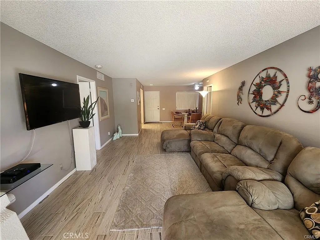 2230 S Palm Canyon Dr — Photo 3