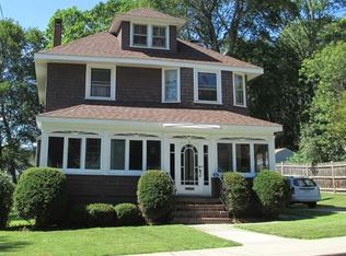 16 Northrop St, Hopedale, MA 01747