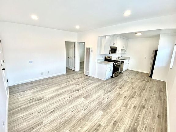 3rd image of 1803 Manhattan Beach Blvd APT 5