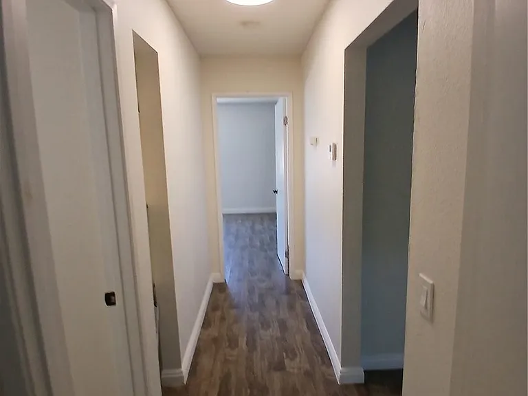 509 E Avenue Q #2 — Photo 9