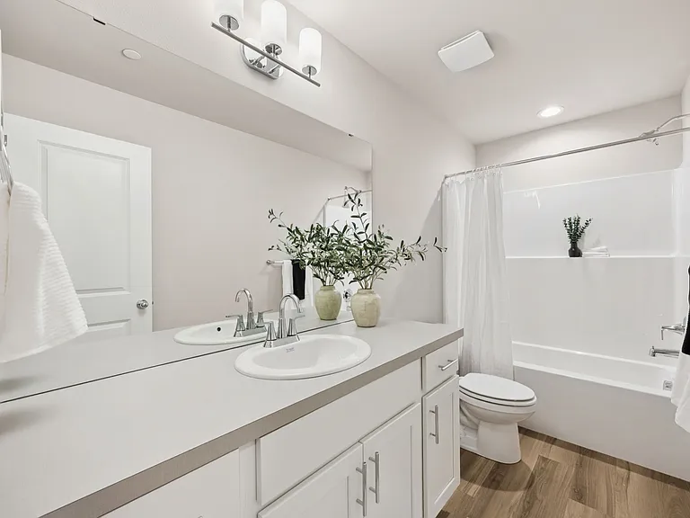 2301 Mill St NE — Photo 18