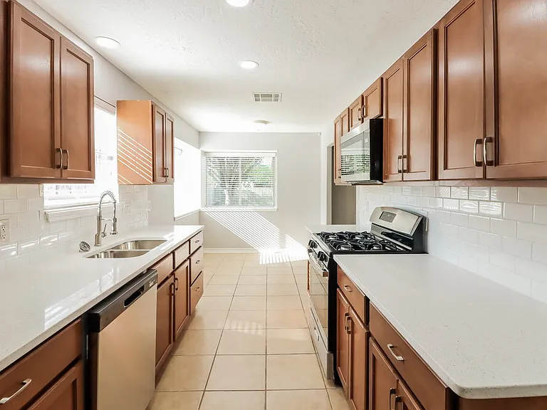 5939 Ollia Cir — Photo 7