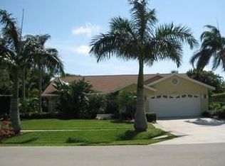 2632 Outrigger Ln, Naples, FL 34104