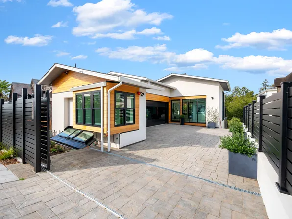 5883 Margarido Dr, Oakland, CA 94618