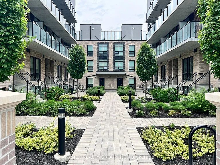 861 Sheppard Ave W #32 — Photo 4
