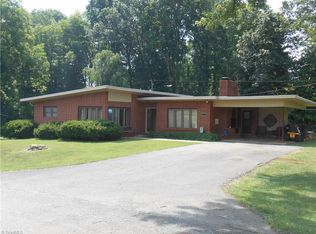 127 Marion Ave, Mount Airy, NC 27030