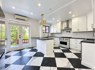 6 E 57th St #1N, Brooklyn, NY 11203