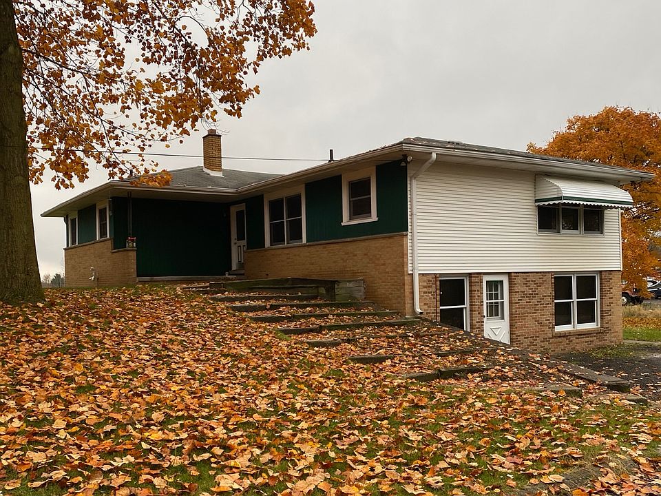2nd image of 6055 Tower Rd