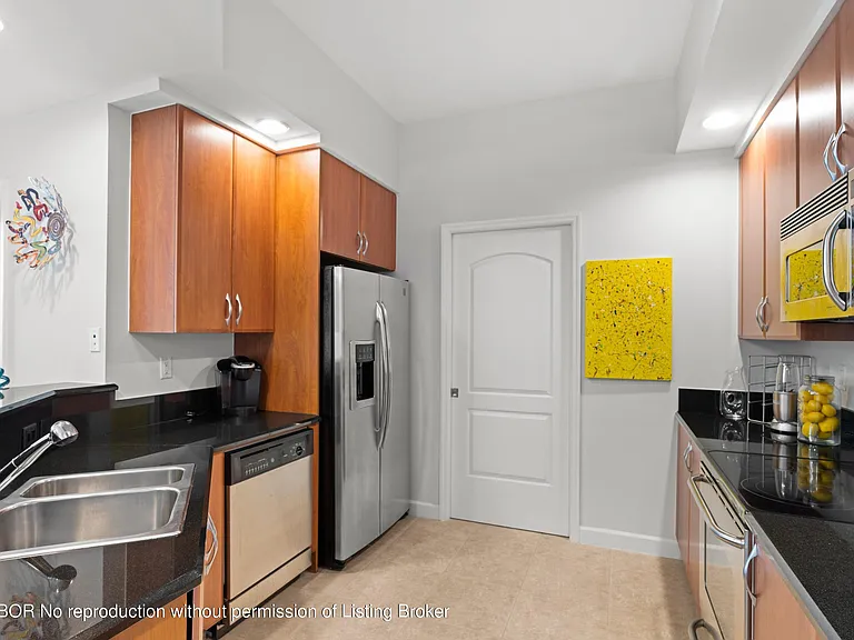 801 S Olive Ave #1417 — Photo 6