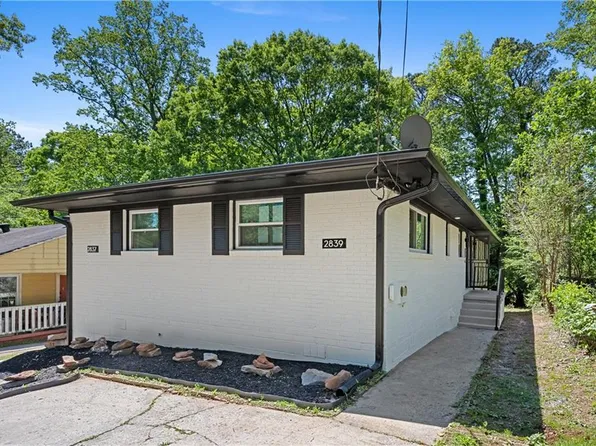 2837 Palm Dr, East Pt, GA 30344