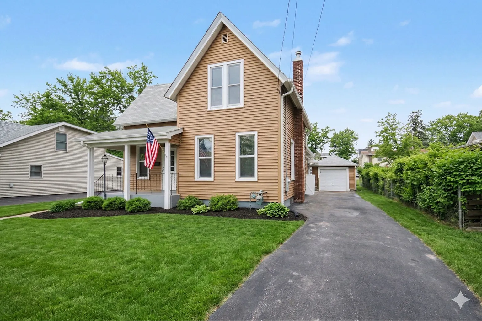 29 N Green St photo 1