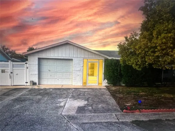 6211 MORAY AVENUE, NEW PORT RICHEY, FL 34653