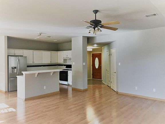 5th image of 3316 Grasshopper Dr