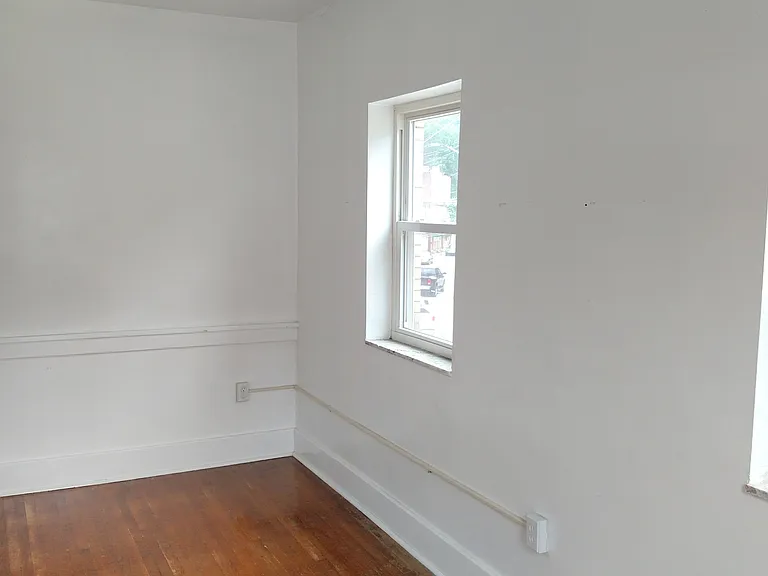 144 Wabash Street — Photo 6