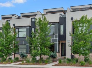 3252 W 18th St SW, Calgary, AB T2T 4T9