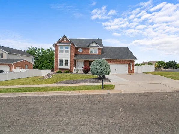 3471 N 400 W, Pleasant View, UT 84414