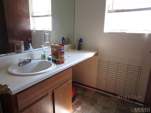 2nd image of 1002 Goodwin Ave
