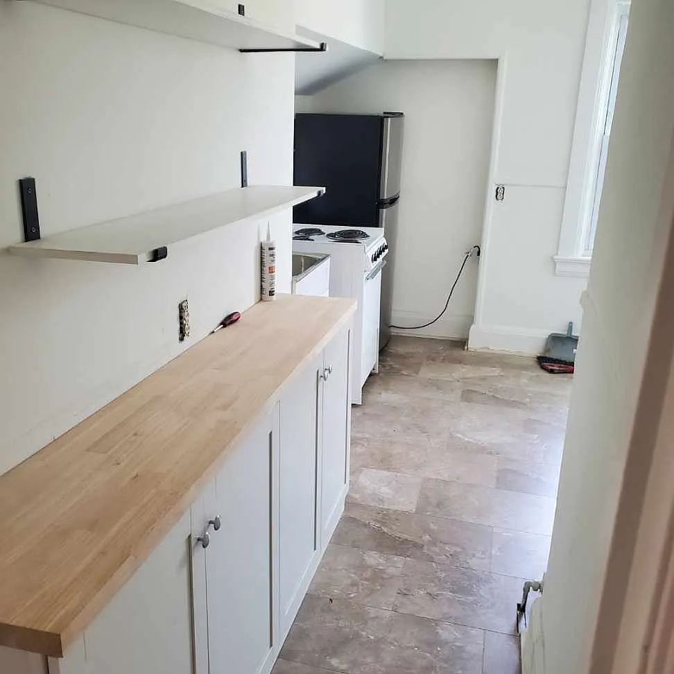 Studio, 400 sqft, $950 — Photo 2