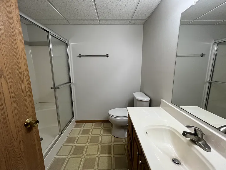 104 N Belmont Dr — Photo 16