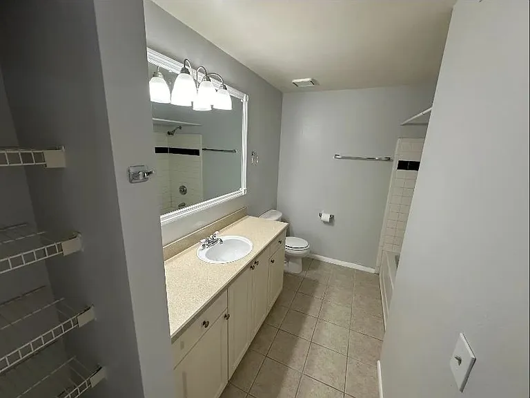 1222 Bermuda Lakes Ln #108 — Photo 25