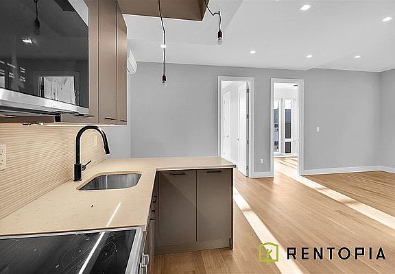 2nd image of 177 Palmetto St #3R