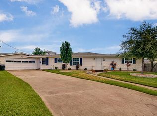 1628 Campbell Ln, Galveston, TX 77551