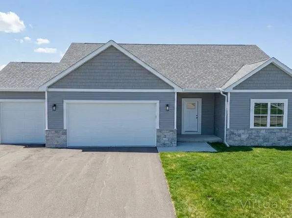 1739 E Kyle Cir, Beloit, WI 53511