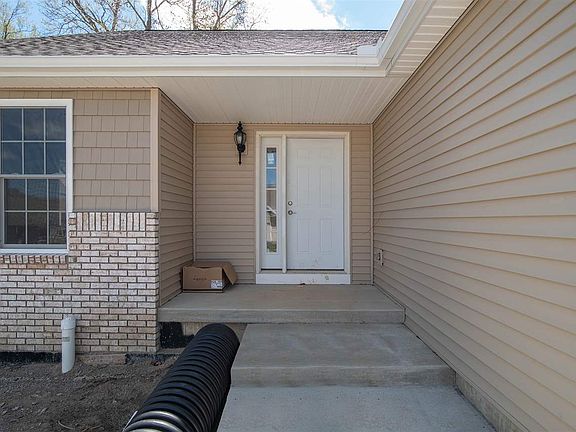 2nd image of 3697 Terrace Hills Ln