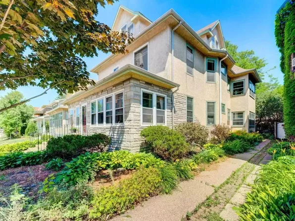 1227 Monroe St NE, Minneapolis, MN 55413