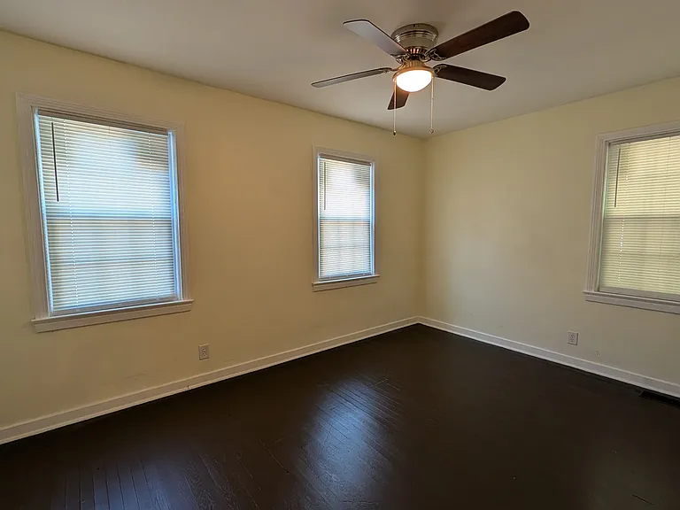 336 McPherson Ave — Photo 10