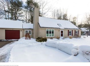 48 Willow Grove Rd, Brunswick, ME 04011