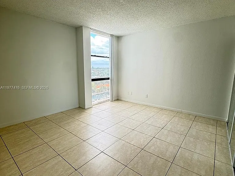 13499 Biscayne Blvd #1114 — Photo 26